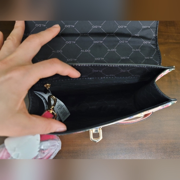 Aldo Elegant Pink Floral Mini Bag with Pink Bow Accent NWOT - Picture 9 of 10